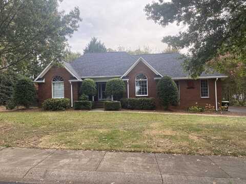 105 Lewis Burnett Dr, Boiling Springs, SC 29316