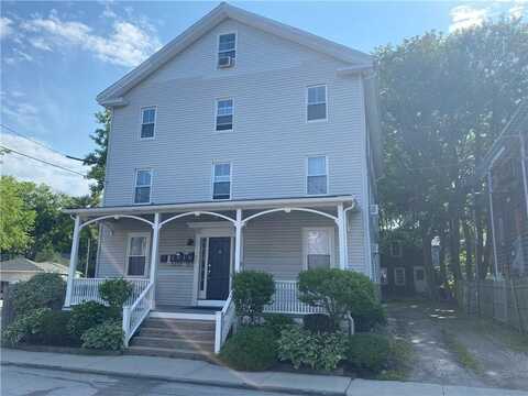 14 Brinley Street, Newport, RI 02840