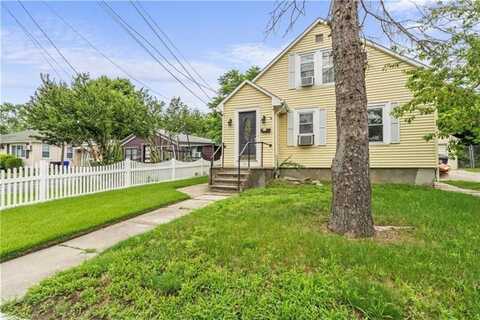 453 Woonasquatucket Avenue, North Providence, RI 02911