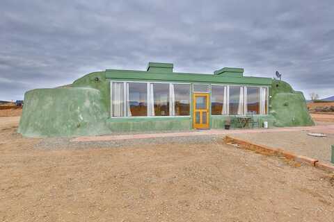 23 Lemuria S, Tres Piedras, NM 87577