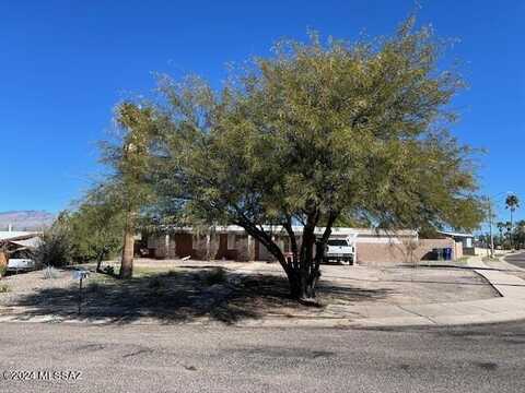 6833 E Kingston Place, Tucson, AZ 85710