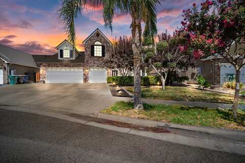 985 Black Rock Court, Tulare, CA 93274