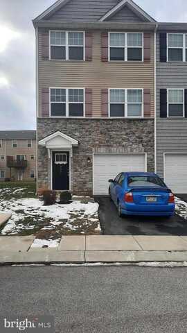 822 ADMIRALS QUAY DRIVE, MECHANICSBURG, PA 17050