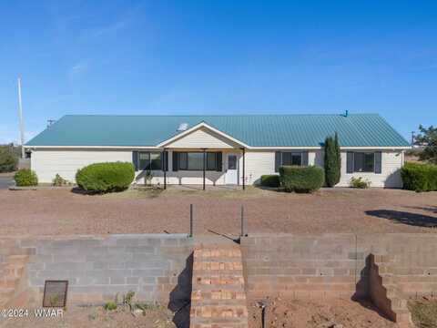 401 W Romero Street, Holbrook, AZ 86025