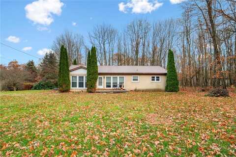 2002 STOYSTOWN RD, Somerset, PA 15541