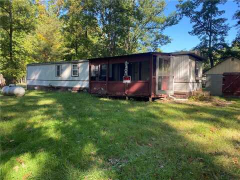 1474 Bucktail Road, Shenango, PA 16134