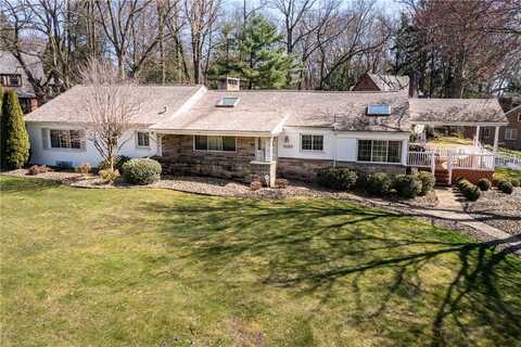 1120 Highland Rd, Sharon, PA 16146