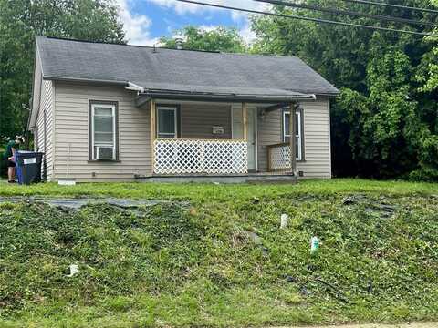 628 S Main St, Slippery Rock, PA 16057