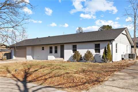 1002 NW N ST, Bentonville, AR 72712