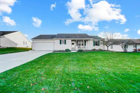 1113 Poppy Drive, Wapakoneta, OH 45895