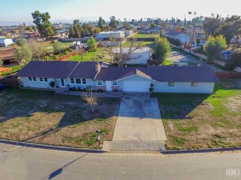 2617 El Caballo Avenue, Bakersfield, CA 93304