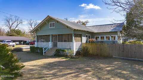 804 8th Street, Chipley, FL 32428