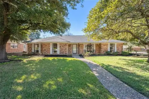 2300 Devonshire Street, Bryan, TX 77802