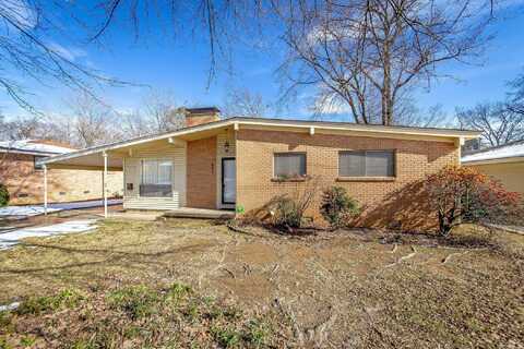 401 Poinsetta Drive, Little Rock, AR 72205