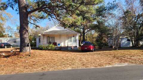 208 N Beech Ave., Andrews, SC 29510