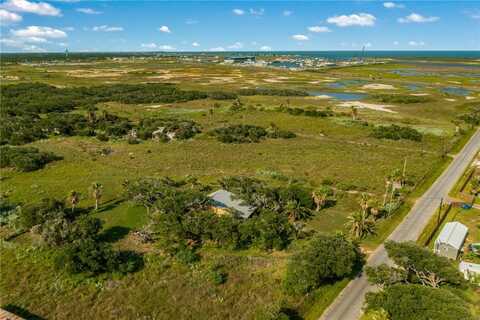 1222 SMOKEHOUSE Rd, Rockport, TX 78382