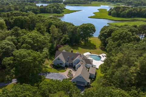 38 Beach Plum Hill Road, Osterville, MA 02655