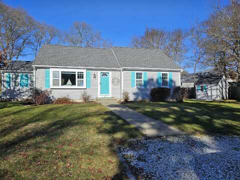 60 Lexington Drive, Hyannis, MA 02601