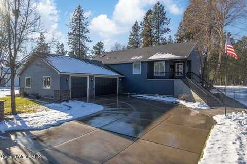 706 N DUNDEE DR, Post Falls, ID 83854