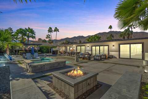 290 N Luring Drive, Palm Springs, CA 92262