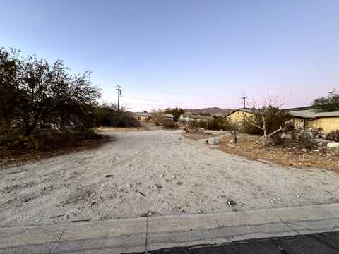 5th 5th Street, Desert Hot Springs, CA 92240