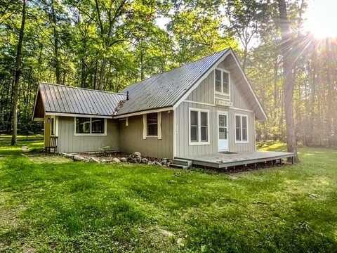 4861 White Birch, Farwell, MI 48622