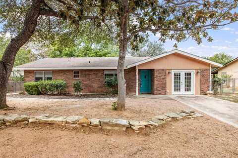 604 Bowie, Fredericksburg, TX 78624