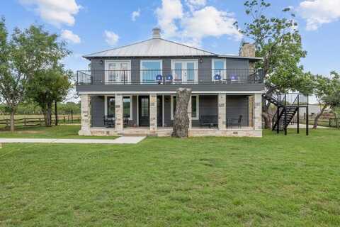 2485 Old San Antonio Rd, Fredericksburg, TX 78624
