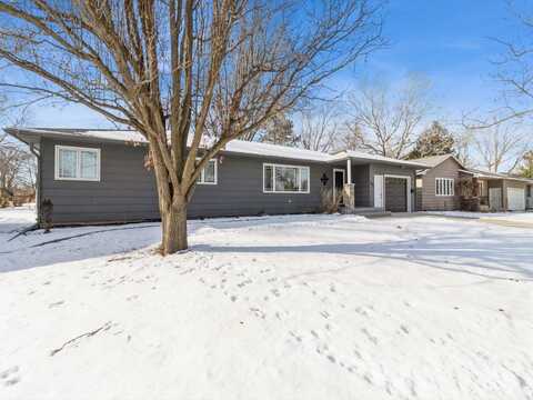 825 Park Avenue, Story City, IA 50248