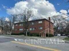 952 Seton Avenue, Cincinnati, OH 45205