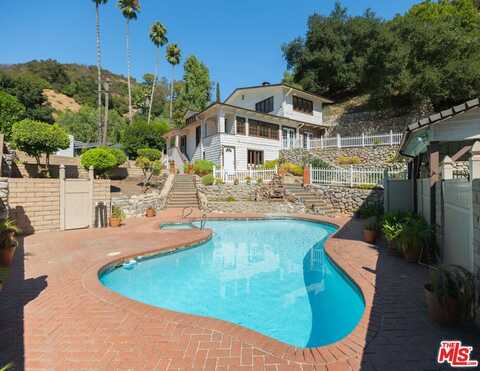 2136 Benedict Canyon Dr, Beverly Hills, CA 90210