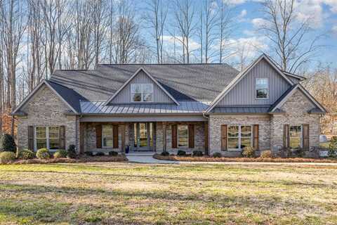 200 Barra Drive, Waxhaw, NC 28173