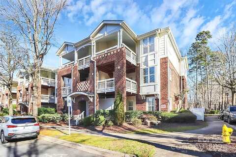 921 Northeast Drive, Davidson, NC 28036