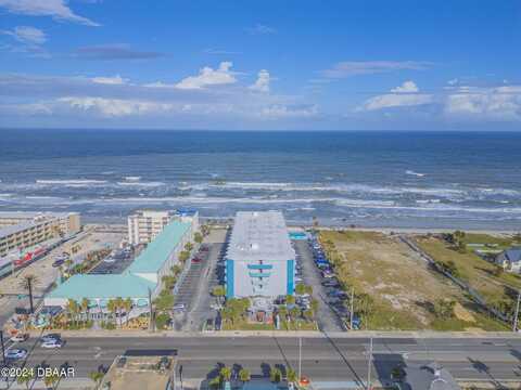 313 S Atlantic Avenue, Daytona Beach, FL 32118