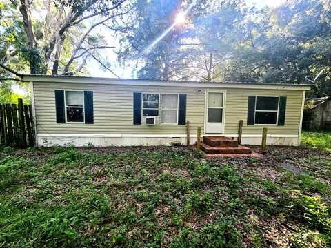 13450 20th Ave, Trenton, FL 32693