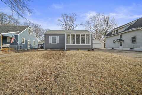 1415 Merle Hay Road, Des Moines, IA 50311