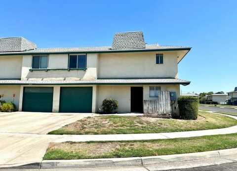 4854 Winery Circle N, Fresno, CA 93726