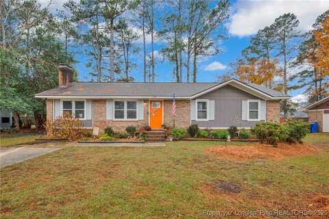 638 E Raynor Drive, Fayetteville, NC 28311