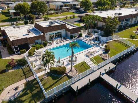4104 SE 19th Avenue, Cape Coral, FL 33904