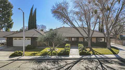 2636 Brentwood Drive, Lancaster, CA 93536