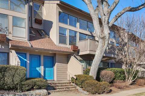 1465 E Putnam Avenue, Old Greenwich, CT 06870