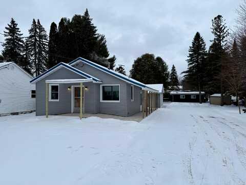 1217 MCMILLAN AVE, Antigo, WI 54409