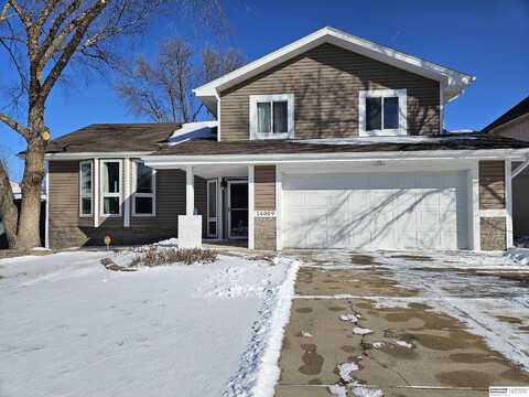 14009 S 35th Street, Bellevue, NE 68123