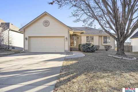 301 Castle Pine Drive, Papillion, NE 68133