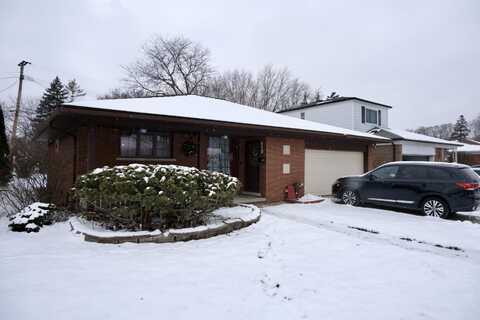 28023 Los Olas Drive, Warren, MI 48093