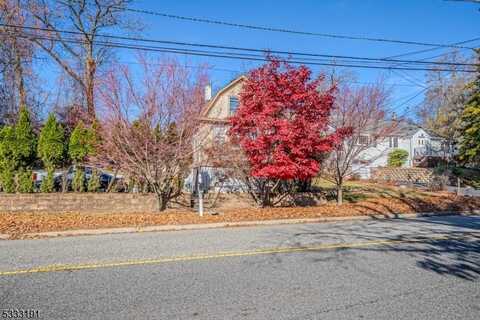 69 Linda Vista Ave, North Haledon, NJ 07508