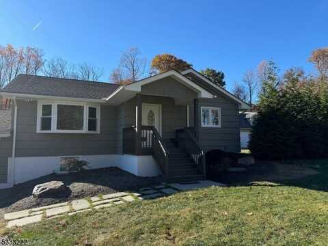 327 Split Rock Rd, Rockaway, NJ 07005