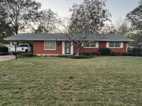 253 Miller Ave, West Point, MS 39773