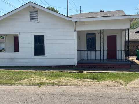 412 S 17th St, Columbus, MS 39701