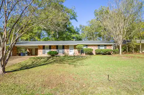 2604 Maple Drive, Starkville, MS 39759